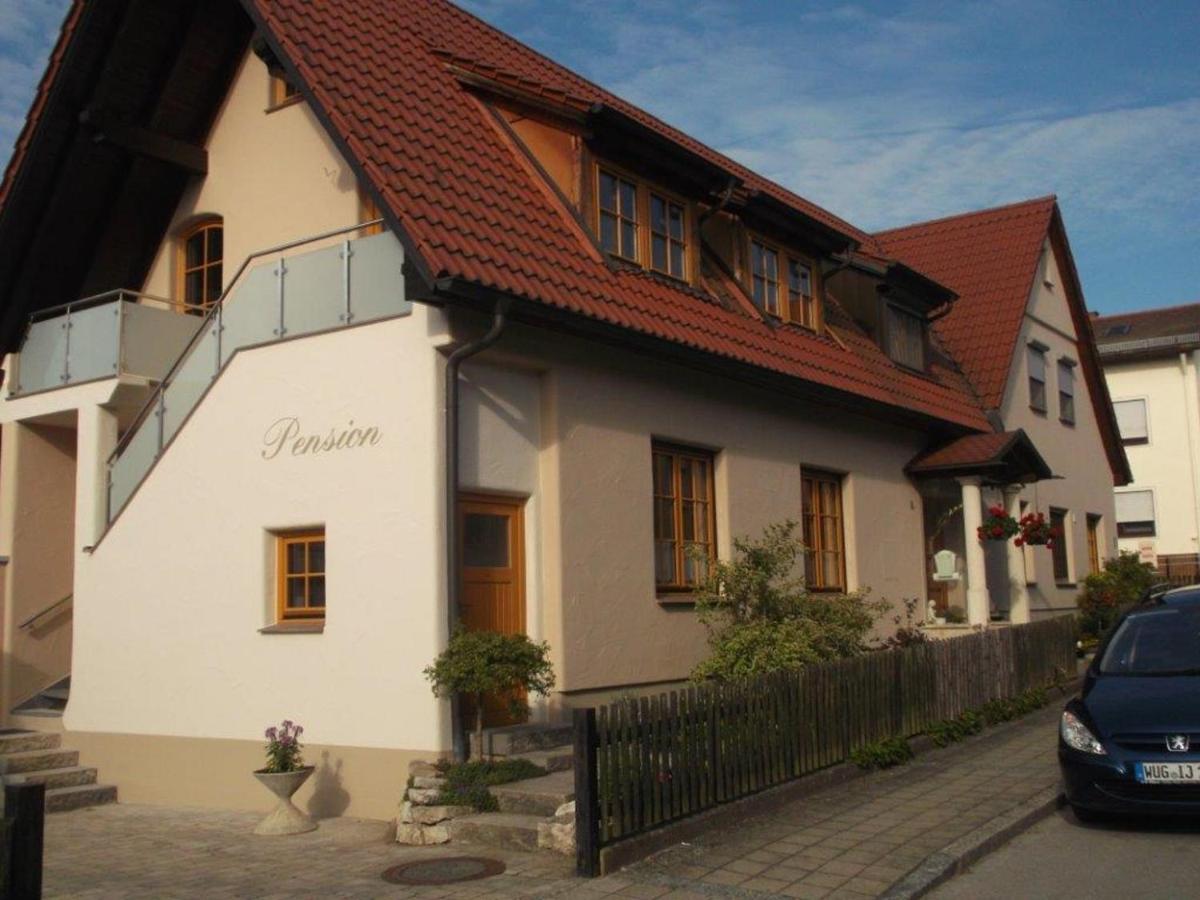 Pension/Fewo E. Tschernach Тройхтлінґен Екстер'єр фото